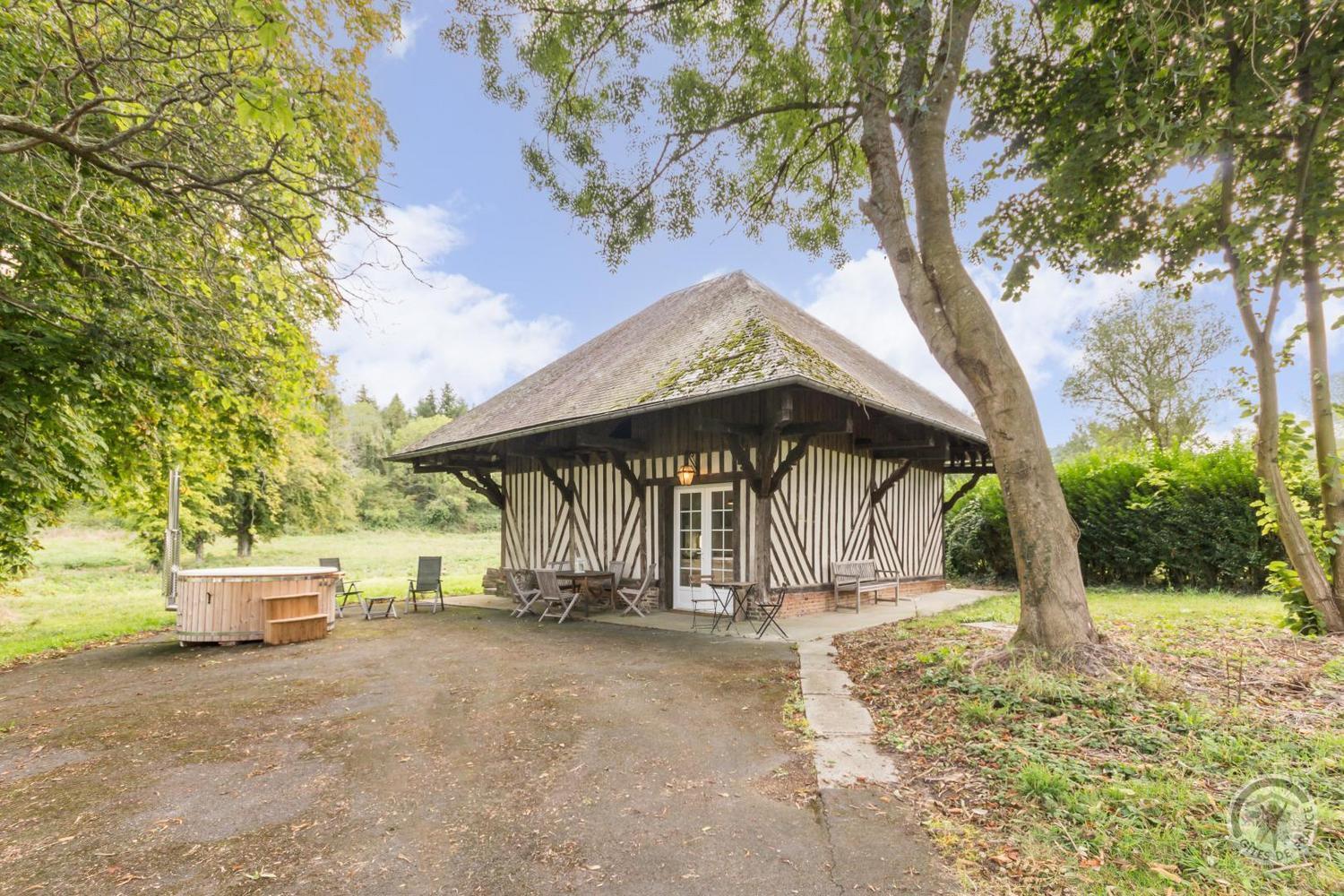 L'Atelier A L'Oree Des Bois Saint-Pierre-en-Auge Exteriér fotografie
